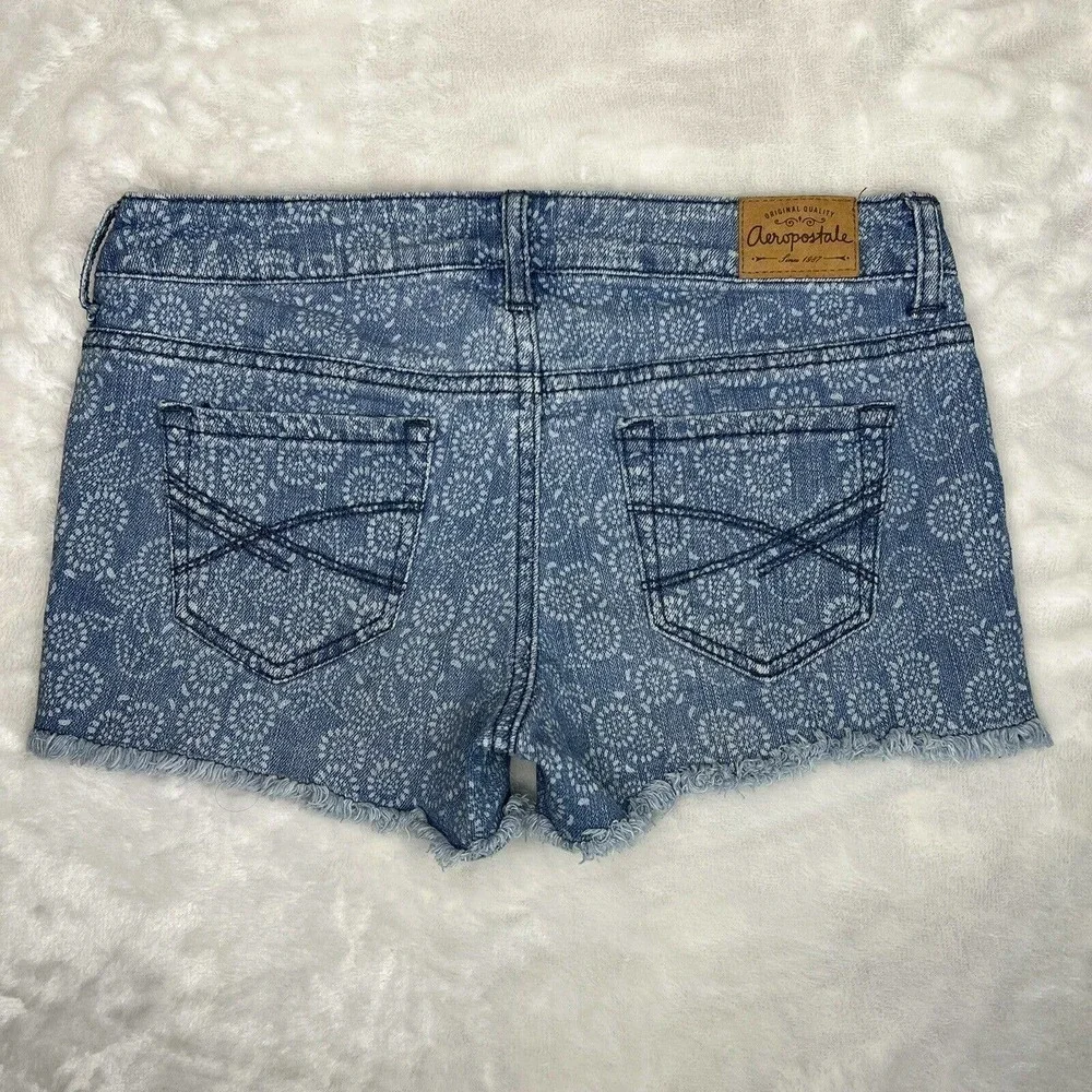 Aeropostale Blue & White Floral Low-Rise Stretch Denim Cutoff Jean Shorts Sz 0 - Picture 4 of 10